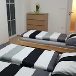 Alfa 11 Apartment *