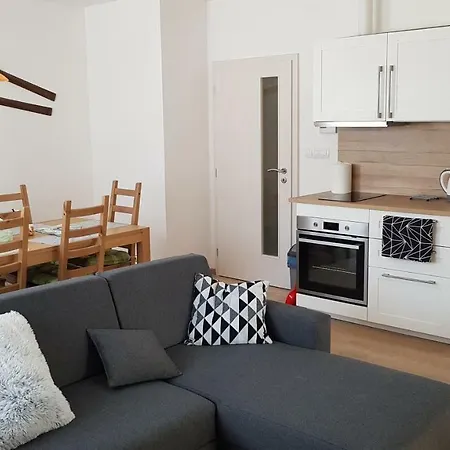 Alfa 11 Apartment *